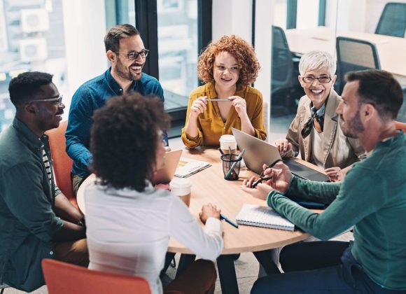 How to Communicate Professionally at the Workplace team work